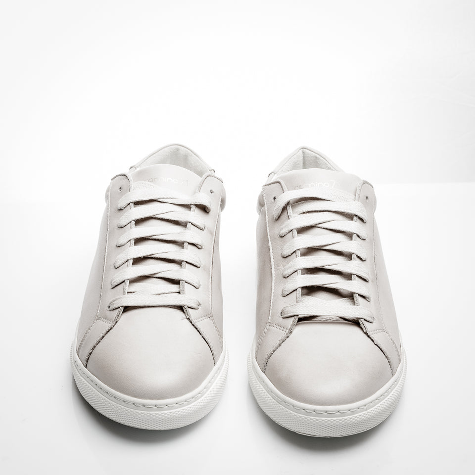 Sneaker hellgrau