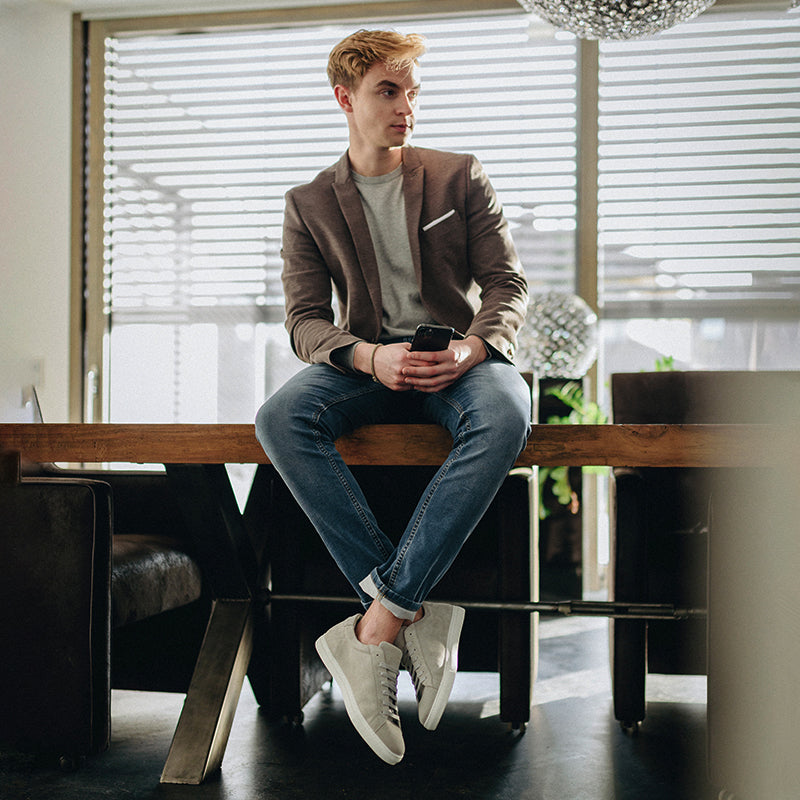 men sneaker in grey suede leather | camino 71