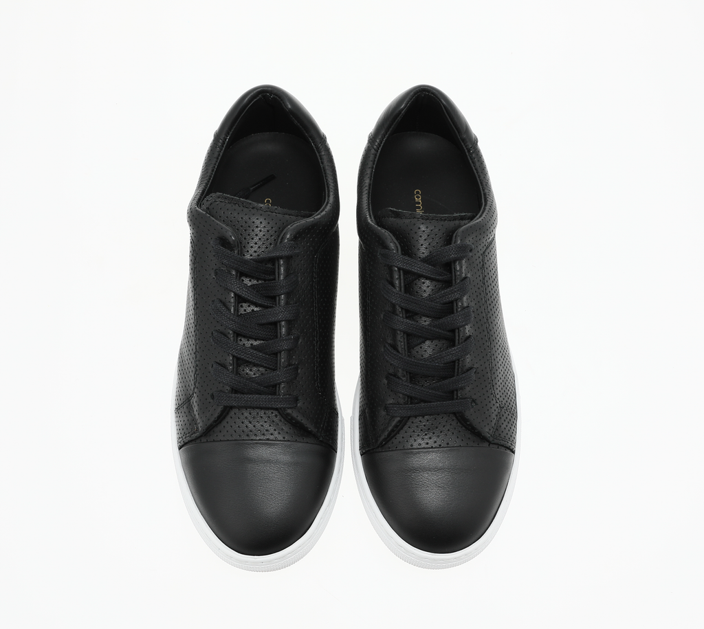 71 LOW PERFORATED BLACK