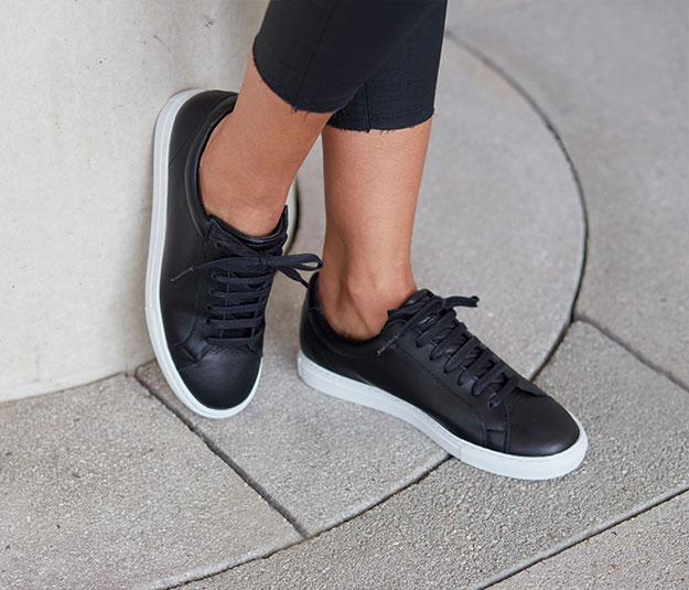black sporty women's leather shoes | camino 71