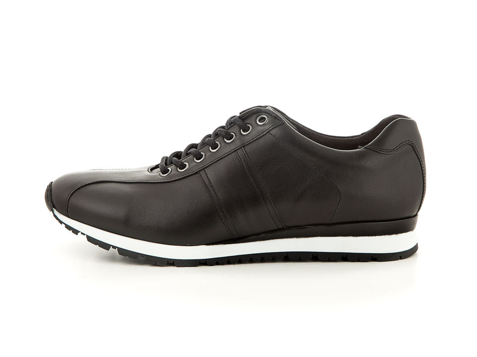 Elegant men's leather sneaker all black | camino71