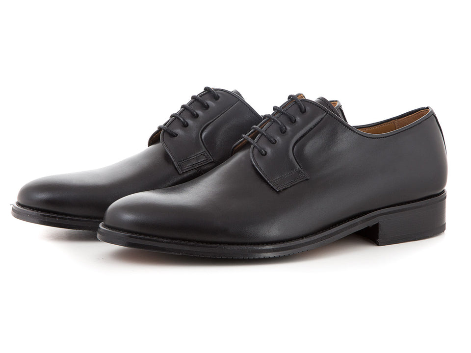 Classic elegant leather shoes all black for suits | camino71