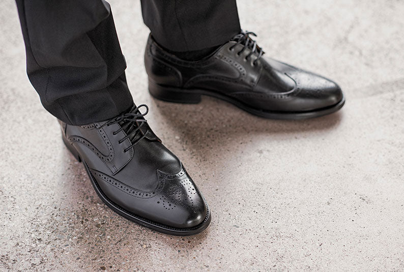 Elegant leather classic shoes for business all black | camino71