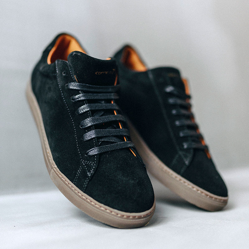 black sporty men sneaker in suede leather | camino 71