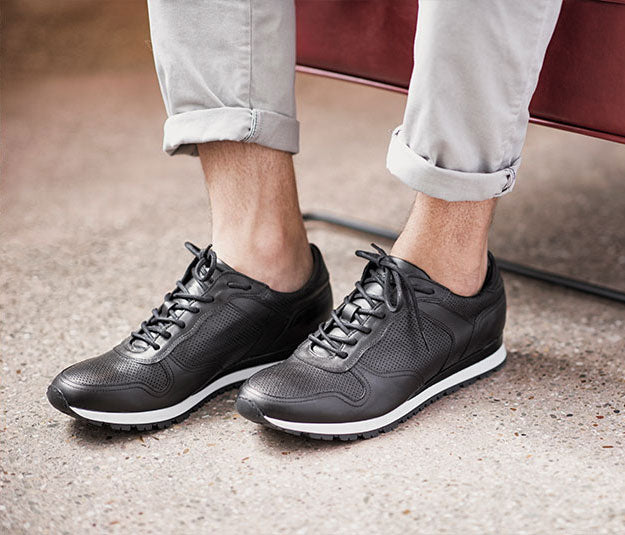Black elegant handmade men's leather shoes | camino71
