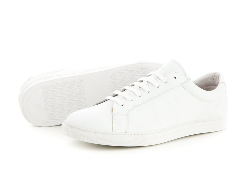 Sporty leather sneaker made for women all white | camino71
